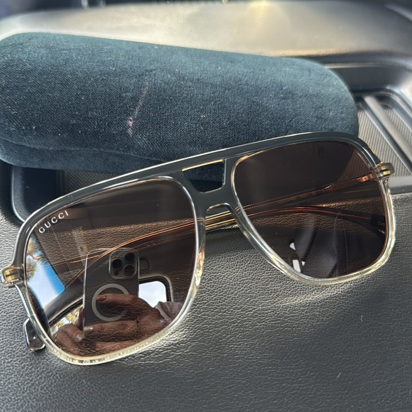 GUCCI SUNGLASSES 😎🔥 - Picture 4 of 9